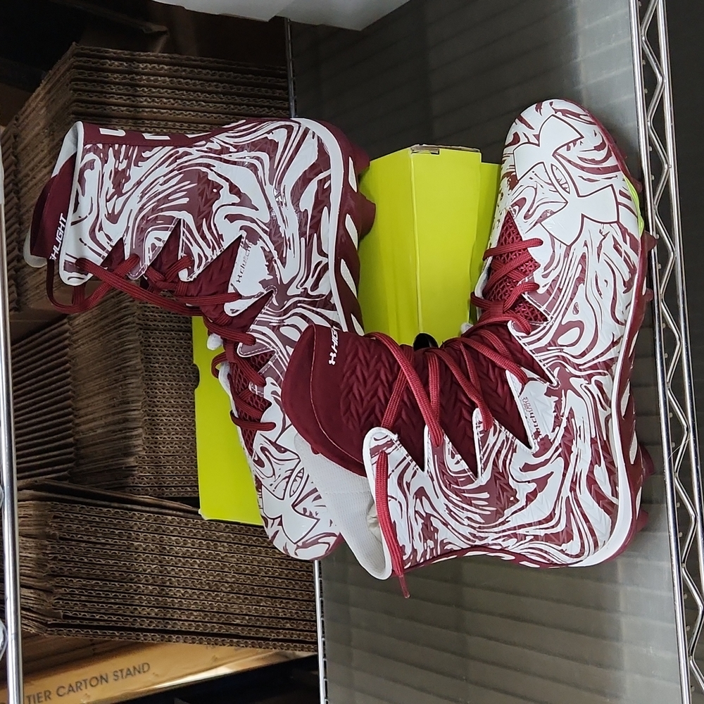 Under‎ Armour Highlight Lux MC football cleats